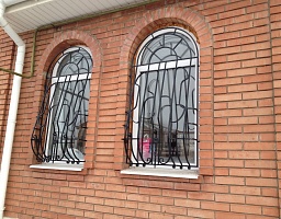 Изготовление кованой решетки на окна 2